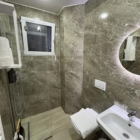 Comfort Aparthotel 4*